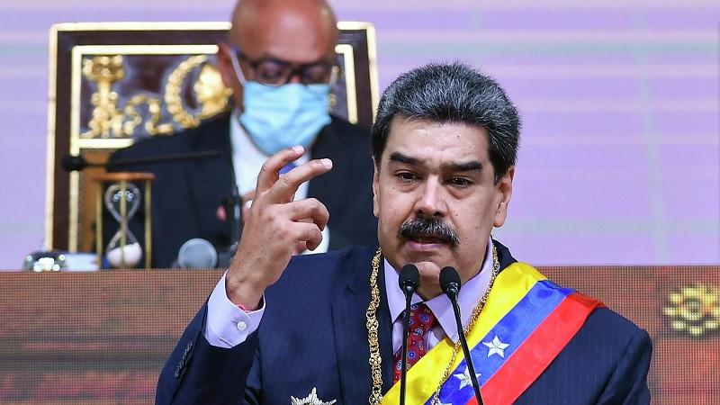Maduro ajusta estratégia de defesa em meio a ameaças externas