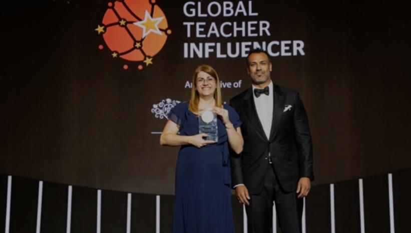 Débora Garofalo nomeada a primeira Influenciadora Global do Ano na área da educação!