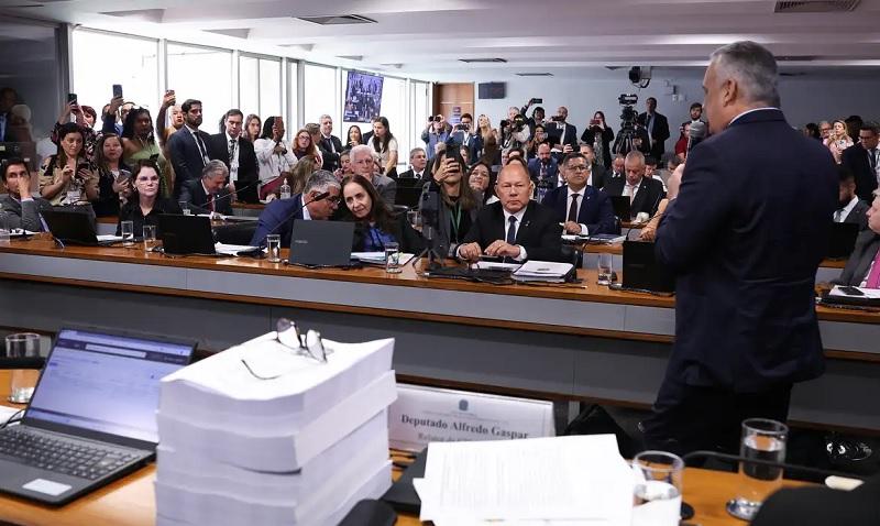 CPMI do INSS pede indiciamento de 216 pessoas