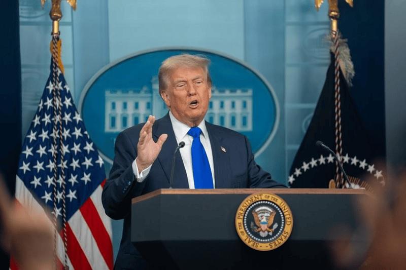 Trump visita Xi Jinping na China