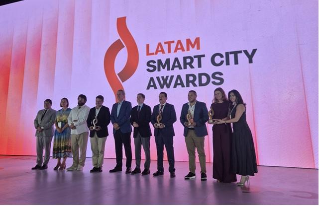 Curitiba, vence maior prêmio de cidades inteligentes da América Latina