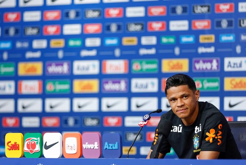 Douglas Santos destaca equilíbrio da Copa do Mundo: “Não vai existir jogo fácil”
