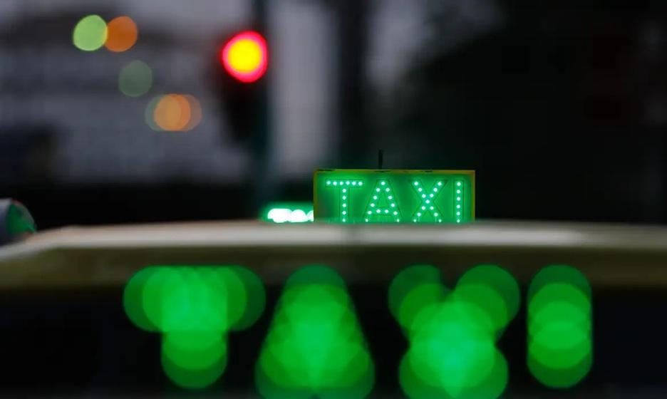 Motoristas de apps e taxistas podem pedir financiamento