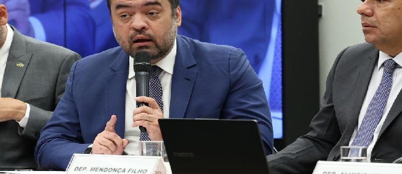 TSE mantém condenação de Claudio Castro à inelegibilidade