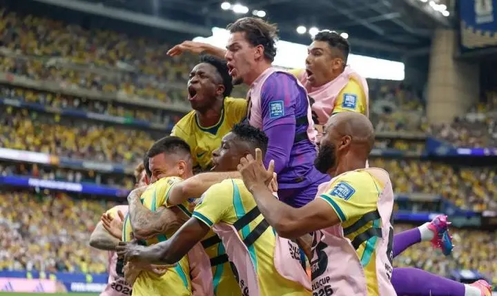 Brasil inicia preparação para oitavas da Copa contra Noruega