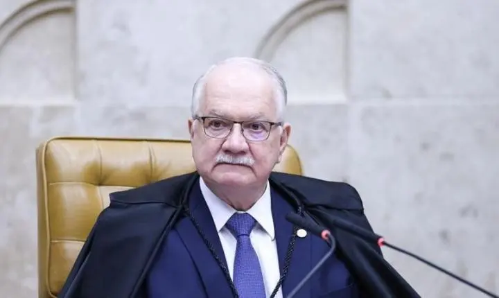 Presidente do STF dá prazo para que ministros, PGR e Polícia Federal se manifestem sobre conduta em investigações 