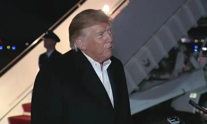 Trump aprova entrada de Flávio Bolsonaro nos Estados Unidos e questiona eleição brasileira: “muito estranha”